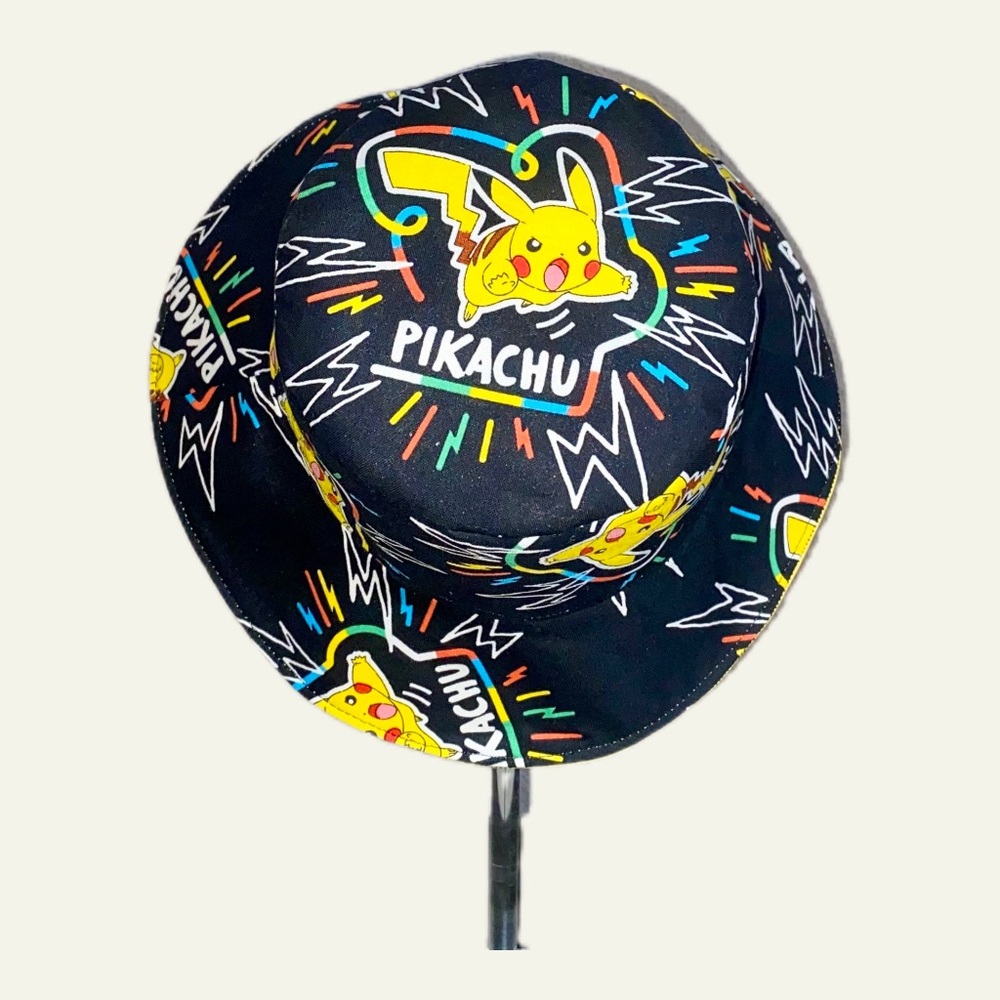 Toddler/Infant Electrifying Pikachu Graphic Bucket Hat - Picture 6 of 6